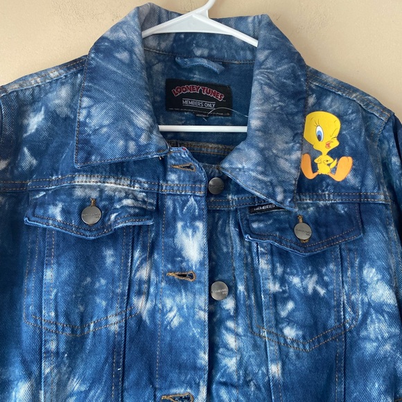 New Members Only Looney Tunes ACME Denim Jacket Bleach Tie Dye Acid Wash Large - Picture 3 of 16